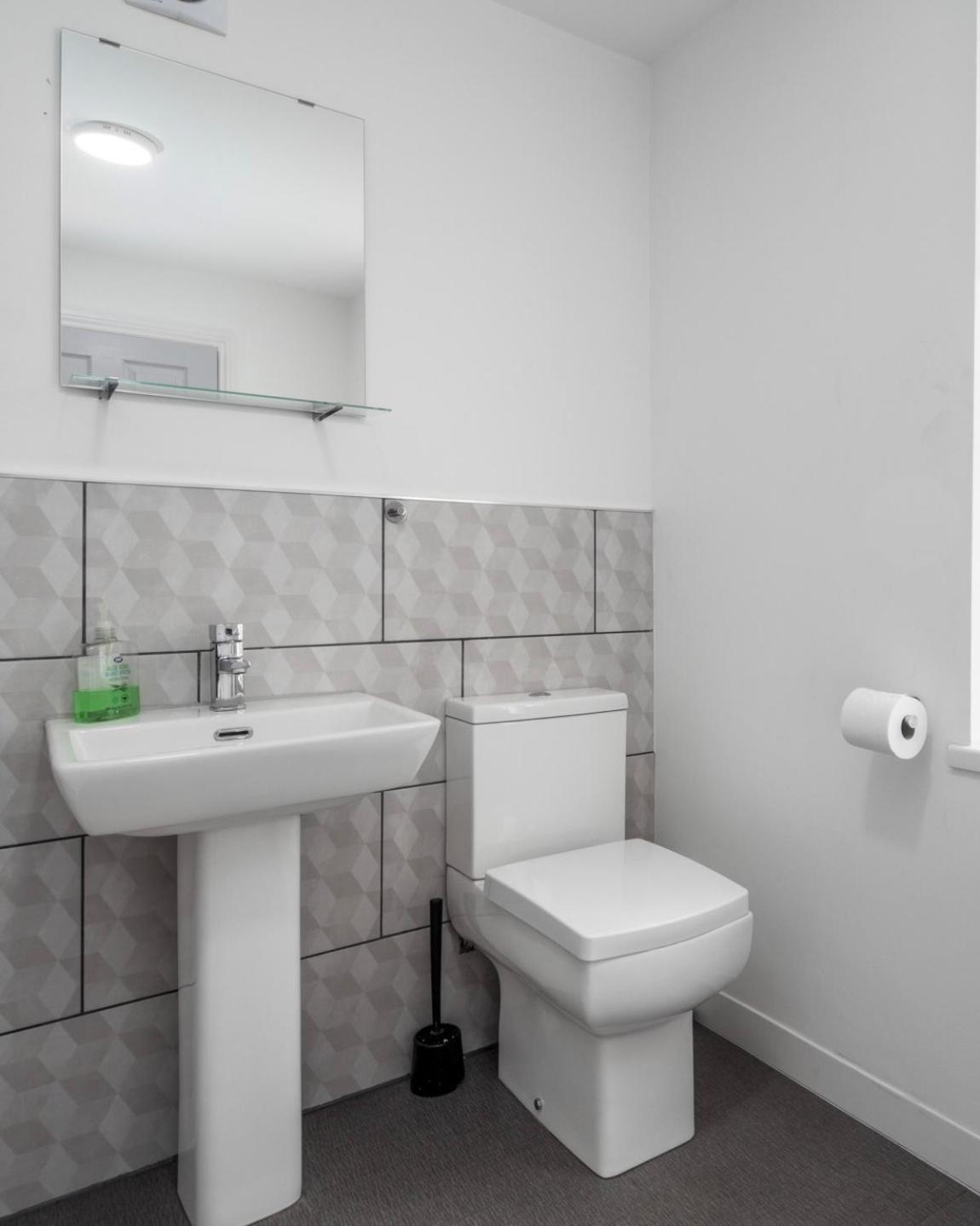 Apex Living Ne - Beachville House 4 Beds Free Parking Σάντερλαντ Εξωτερικό φωτογραφία